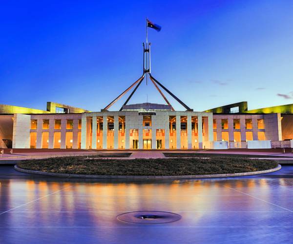 Australian parliament house 00 2200x1200